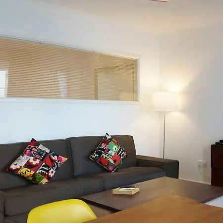 Two Bedroom In Historic Location - Close To The River With Ac By Lisbeyond *